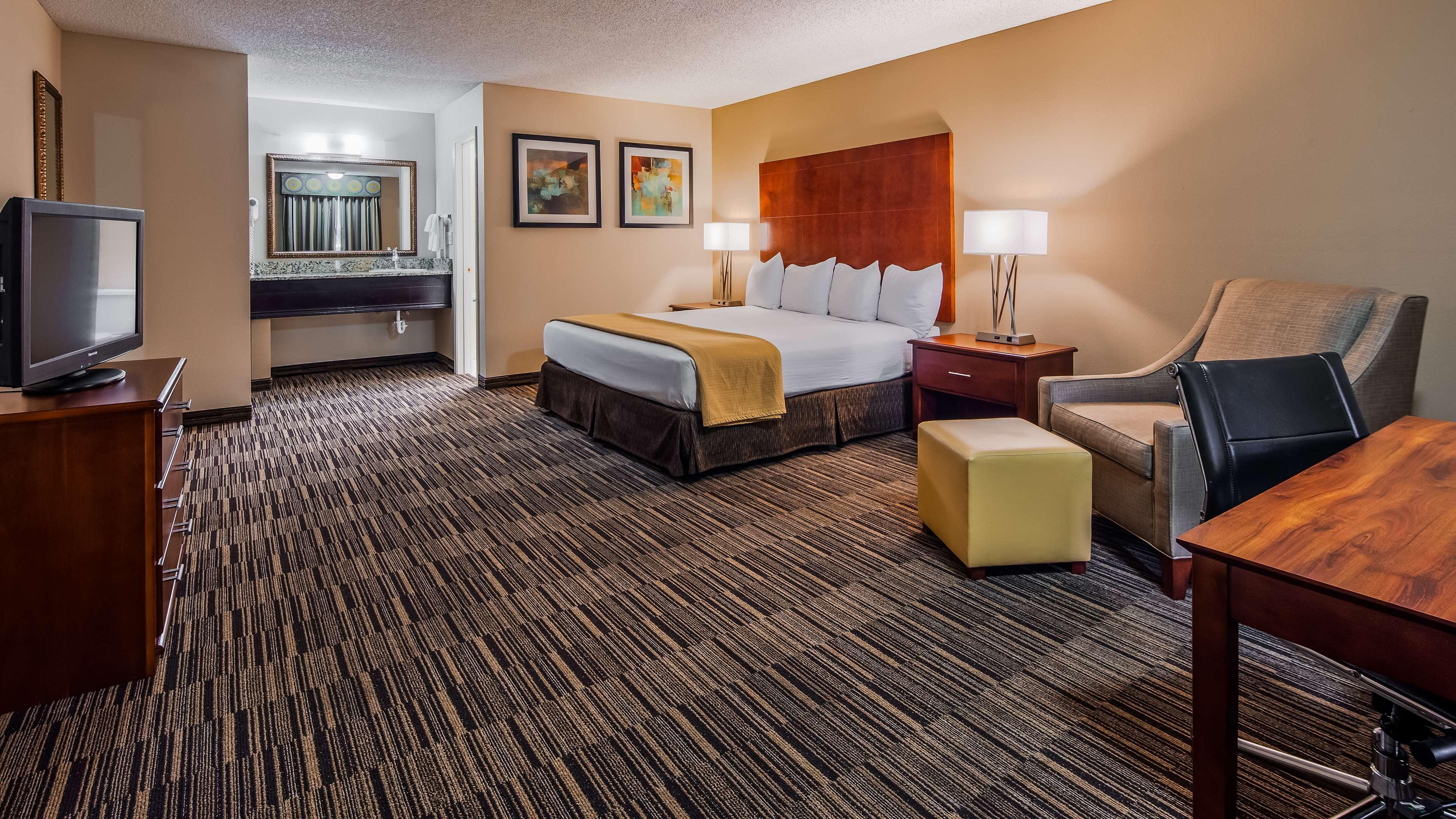 Best Western Sunday House Inn Kerrville Extérieur photo