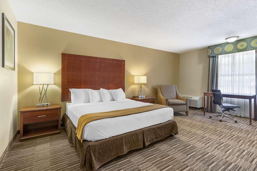 Best Western Sunday House Inn Kerrville Chambre photo