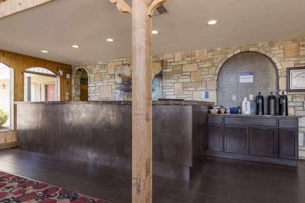 Best Western Sunday House Inn Kerrville Extérieur photo